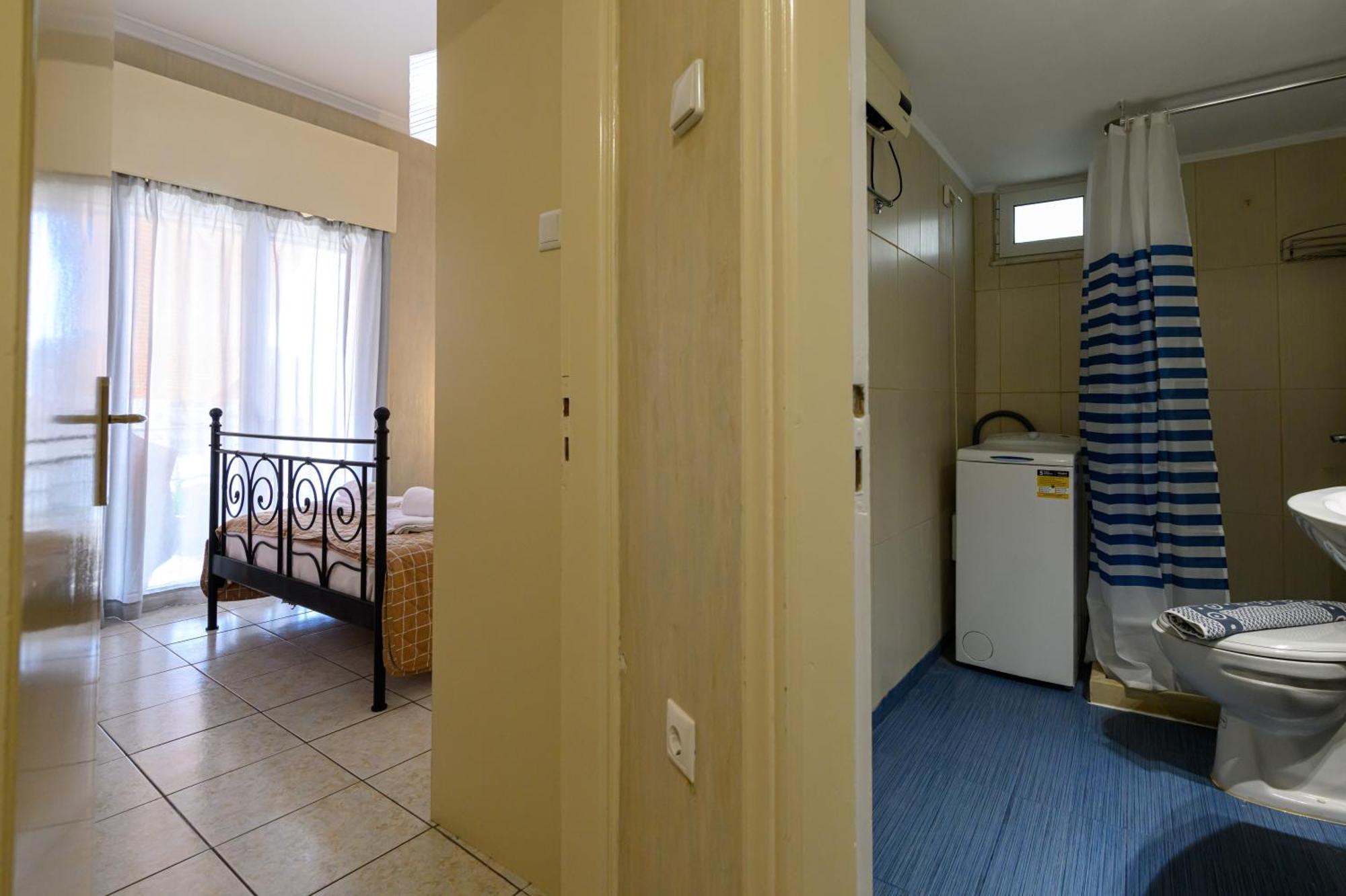 Roubini 52 Apartamento Calamata Exterior foto